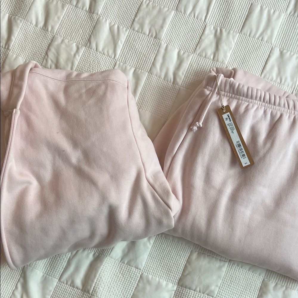 SKIMS Light Pink Women's Sweatpants